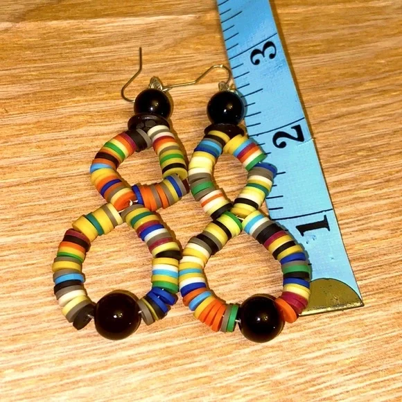 Bohemian Disc Colorful Figure Eight Black Onyx Beaded Hoop Earrings. - Picture 3 of 3